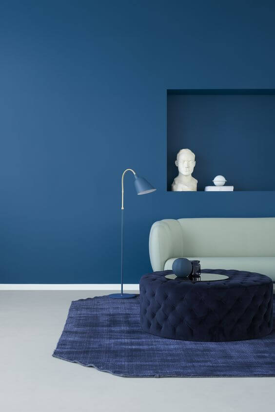 Pantone Kolor 2020 Classic Blue w salonie